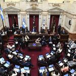 Sin votos suficientes, el oficialismo debió postergar el debate de la Ley de Tierras en el Senado