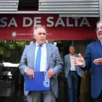 Los gobernadores dialoguistas negocian con Diego Santilli el apoyo a la reforma laboral de Milei