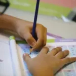 A quienes corresponde la Ayuda Escolar Anual y cómo hacer para cobrarla