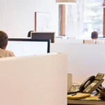 La lista de los 10 trabajos que reemplazará la IA y los que beneficiará