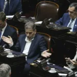​Tensión parlamentaria: el PRO votó junto a la oposición pero el oficialismo logró frenar la interpelación a Manuel Adorni