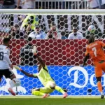 Alemania lo dio vuelta sobre el final ante Costa de Marfil y avanzó a 16avos
