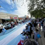La comunidad del Colegio Virgen de Loreto tiñó la ciudad de celeste y blanco en apoyo a la Selección