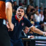 Lucas Victoriano continuará como entrenador de Quimsa