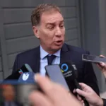 Diego Santilli: “Manuel Adorni va a ir a la Justicia a defenderse sin fueros ni privilegios”