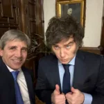 Expectativa en el mercado por la posibilidad de que el riesgo país perfore los 400 puntos