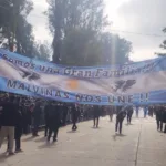 Emotivo homenaje a los veteranos de Malvinas en el Parque Aguirre por el 473° aniversario de Santiago del Estero