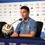 Scaloni emocionado tras la clasificación: “Estoy sin palabras, esta gente nos lleva a ganar”