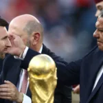 Sin la Copa y sin Messi en el avión, vuelve Tapia y deberá enfrentar tres frentes de tormenta tras la pausa del Mundial