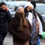 La ola polar no da tregua y Santiago se mantiene bajo un dígito en pleno mediodía