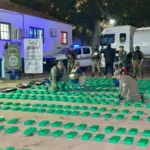 Golpe al narcotráfico en Santiago: incautan 446 kilos de cocaína ocultos en un camión cisterna