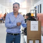 Víctor Araujo celebró la participación de los votantes en las elecciones municipales