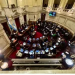 [Vivo] Tensas negociaciones y cruces en el Senado por la Ley de Inviolabilidad de la Propiedad Privada y Desalojo Exprés