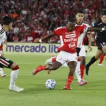 River sufrió y rescató un empate de visitante ante Independiente Santa Fe