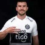 Video: el golazo de Tim Payne en su debut en Olimpia de Paraguay