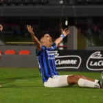 Atlético Tucumán aplastó a Independiente por Copa Argentina