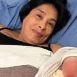 Una mujer fue madre por primera vez a los 62 años y rompió un récord en la Argentina