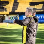 Claudio Biaggio dejó de ser el técnico de Mitre