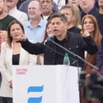 Kicillof: «El gobierno de Milei, ignorante, entreguista e insensible, esta produciendo una verdadera catástrofe»