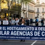 Buscan frenar el hostigamiento a deudores: presentan un proyecto para regular a las agencias de cobro extrajudicial en la Ciudad