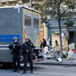 Más ciudades francesas implementaron toque de queda tras las violentas protestas