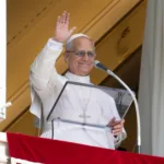 A menos de un mes de la llegada del Papa, una encuesta reveló cuántos argentinos irían a verlo